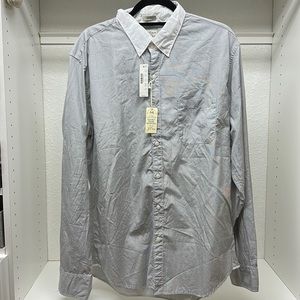 NWT JCrew secret wash light grey button down in size XL (slim fit)